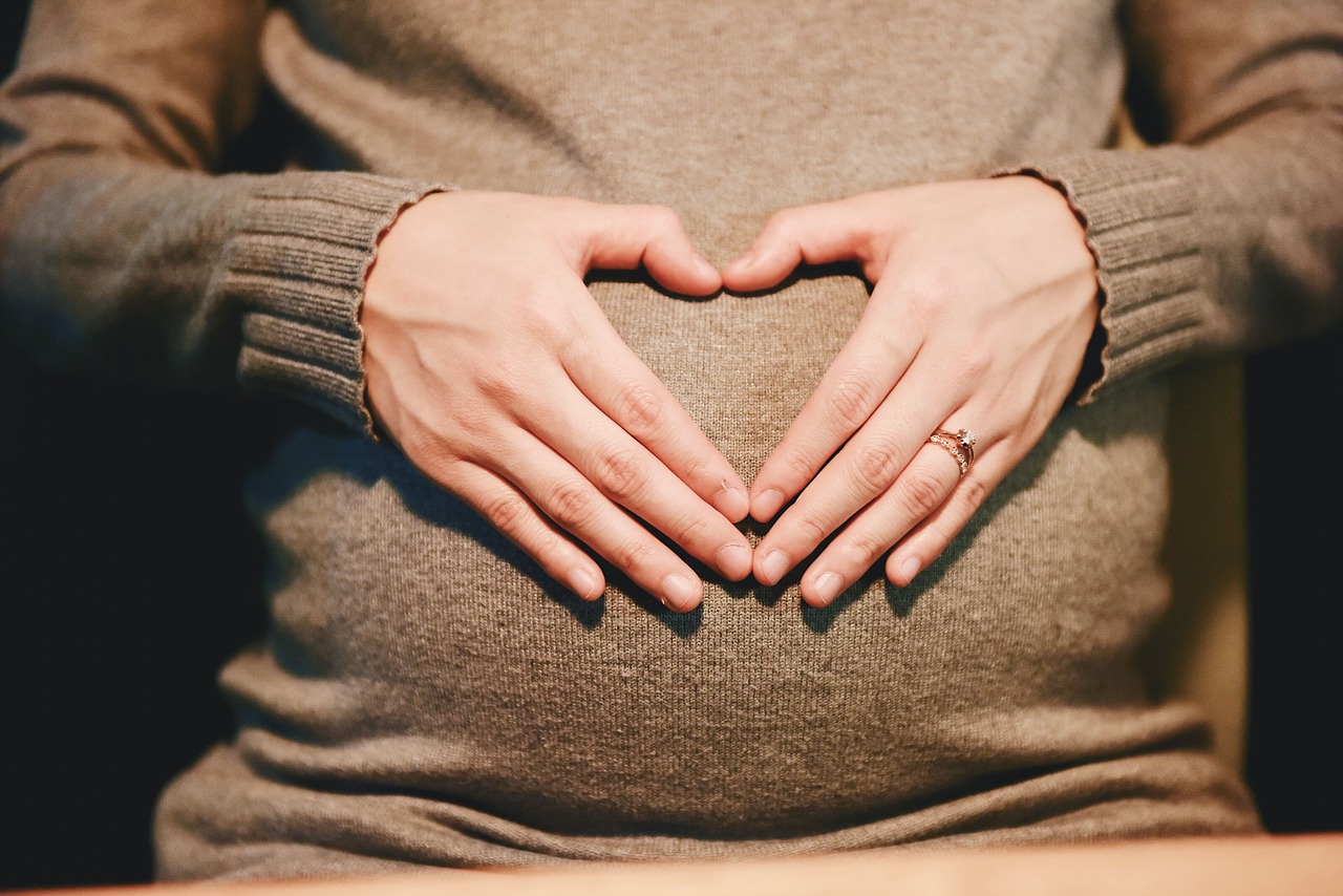 Cara mudah mengetahui wanita hamil muda secara non medis